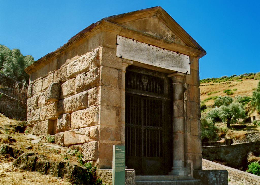 2 ALCANTARA REV Temple