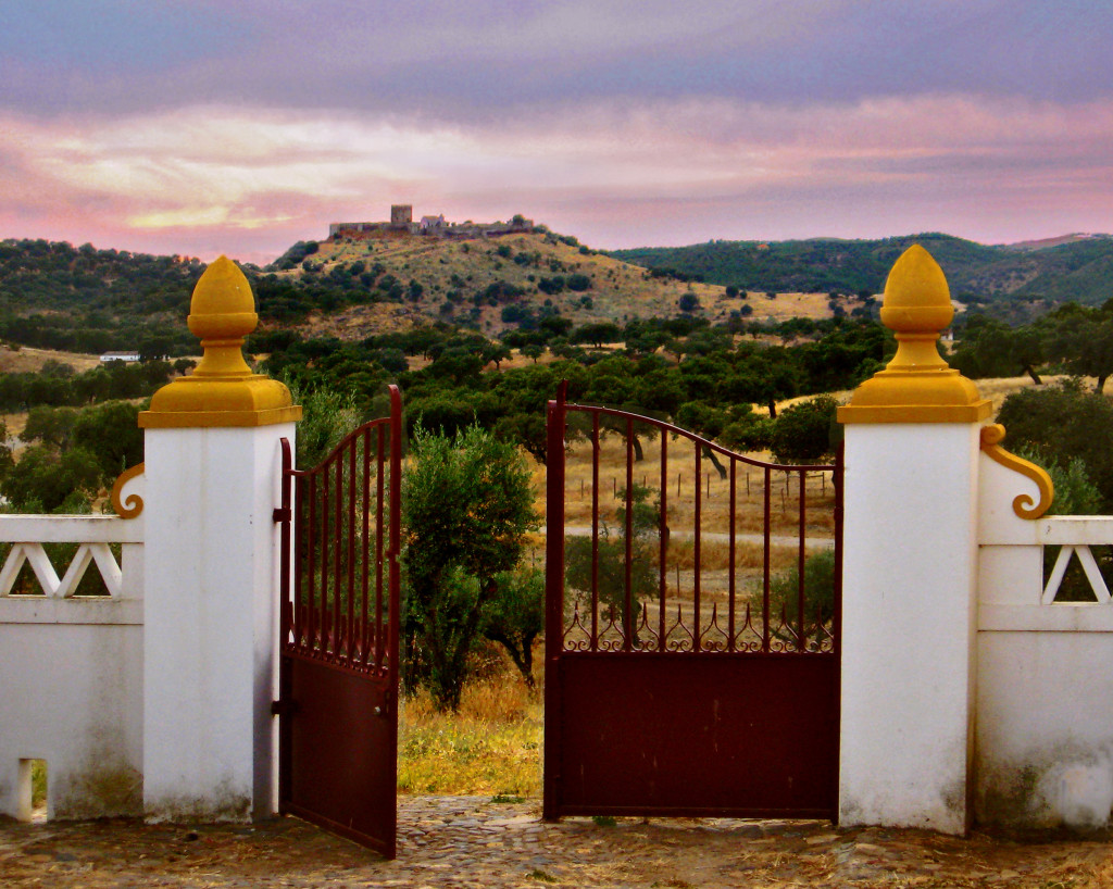 NOUDAR Gate Castle View