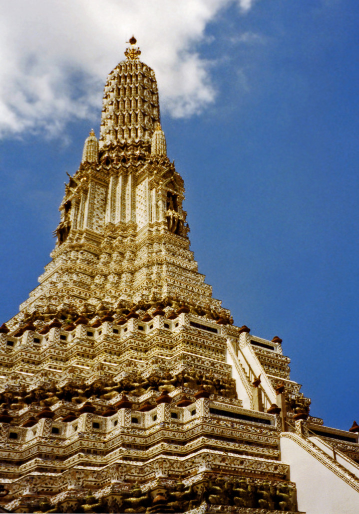 BK Wat Arun Side REV